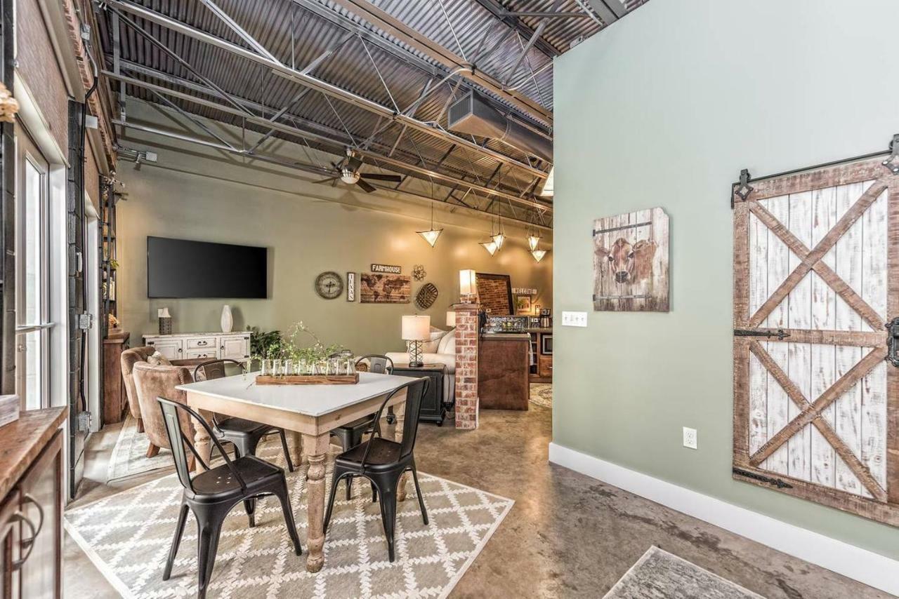 Green Door Lofts -Magnolia Loft, Silos/Downtown Waco Bagian luar foto
